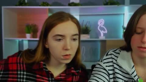 Snapshot of stella_flower chatting on 02/02/26, 12:59 stella_flower online show from 02/02/26, 12:59