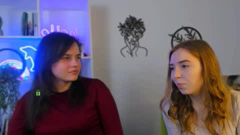 Snapshot of stella_flower chatting on 02/13/26, 12:12 stella_flower online show from 02/13/26, 12:12