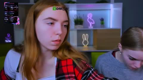 stella_flower online show from 04/01/26, 05:19