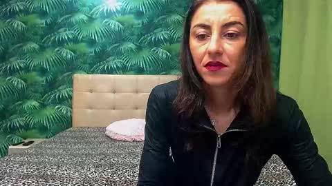 Stella John online show from 02/08/25, 05:18