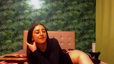 Stella John online show from 12/02/25, 05:57