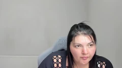 Snapshot of stella_la_ chatting on 07/13/26, 12:19 Stella online show from 07/13/26, 12:19
