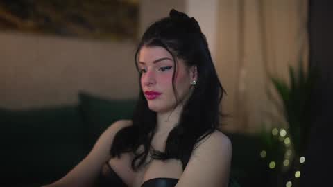 Stella online show from 01/20/25, 06:53