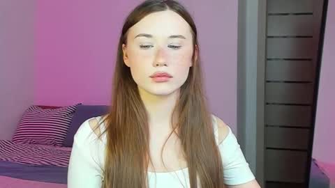 stella_sunny online show from 11/05/25, 05:07