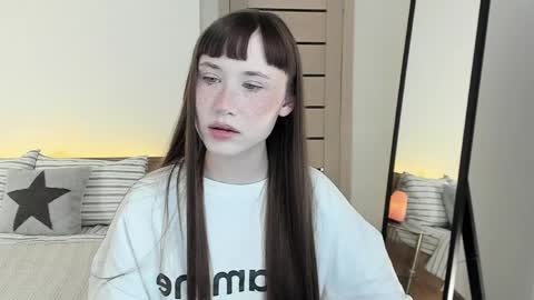 stella_sunny online show from 04/08/26, 08:14