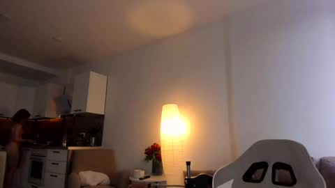 Asella online show from 02/20/25, 11:53