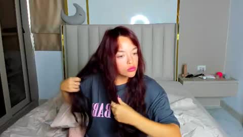 Snapshot of stellaa_queen chatting on 07/16/26, 12:16 stella online show from 07/16/26, 12:16