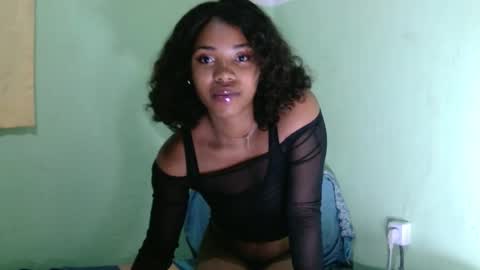 stellah2555 online show from 04/10/26, 04:01