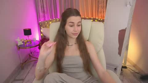 stellahoneywell online show from 05/15/26, 01:51
