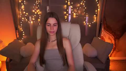 stellahoneywell online show from 06/10/26, 06:34