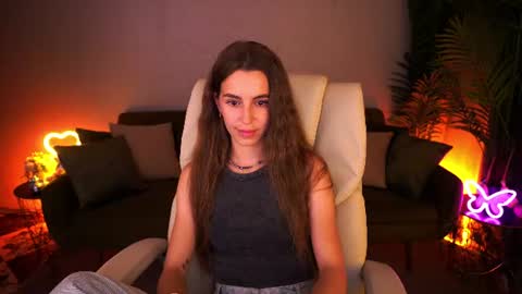 stellahoneywell online show from 06/25/26, 01:15