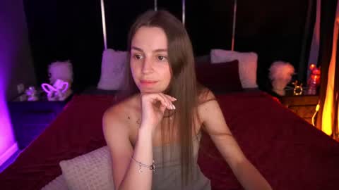 stellahoneywell online show from 07/06/26, 03:03