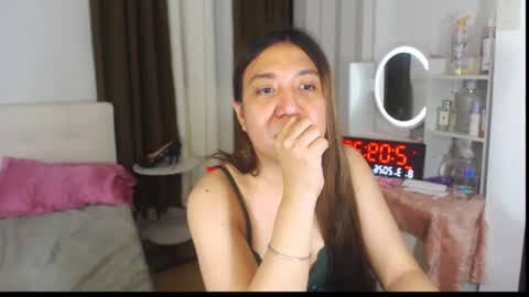 Stella online show from 03/07/26, 06:05