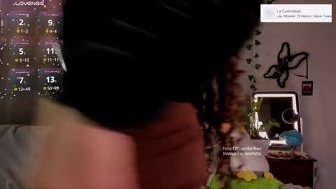 stellart_ online show from 01/12/25, 04:31