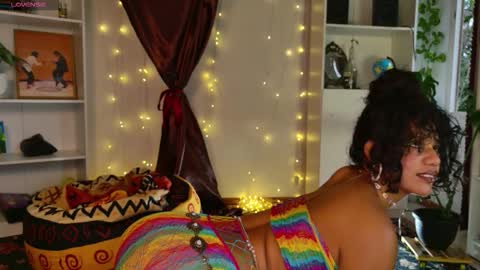 stellart_ online show from 03/22/26, 10:13