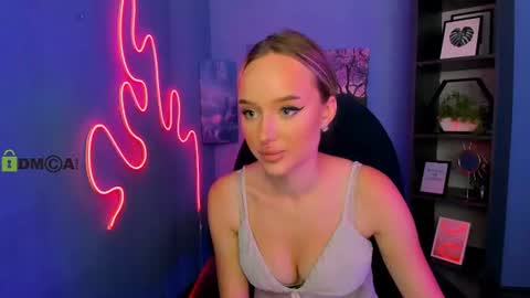 stellasun_ online show from 07/02/26, 01:28