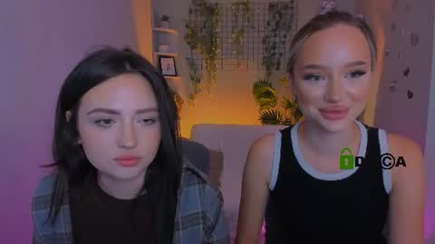 stellasun_ online show from 07/06/26, 11:51