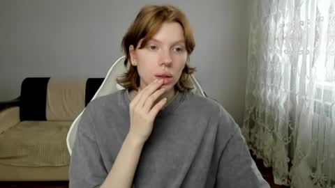 S T E L L A online show from 04/06/26, 10:16