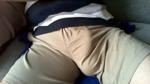 Snapshot of stemee chatting on 07/08/26, 06:12 marriedsecretcrotchwatcher online show from 07/08/26, 06:12
