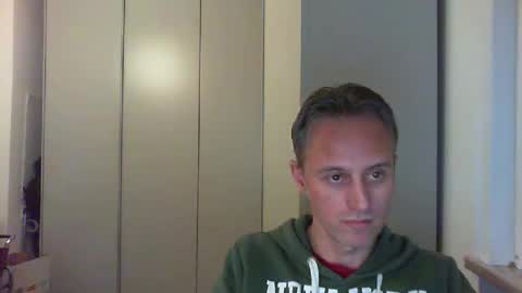 sten015 online show from 11/17/25, 04:35