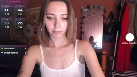 Stephanie 3 online show from 09/11/25, 08:53