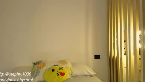 stephany online show from 09/13/25, 04:34