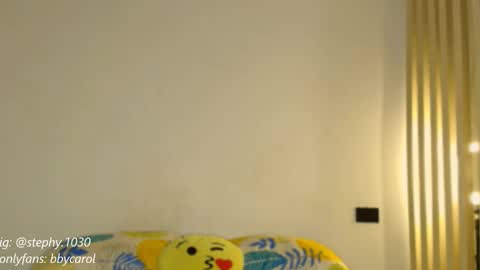 stephany online show from 02/15/26, 07:05