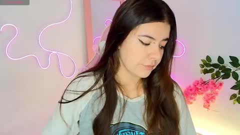 Emma online show from 03/08/26, 05:00