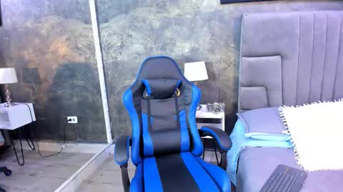 Stephane Rouss online show from 09/15/25, 10:43