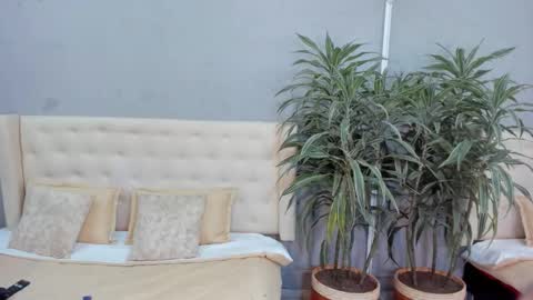 Stephane Rouss online show from 09/20/25, 07:59