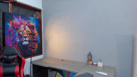 Stephane Rouss online show from 10/17/25, 07:49