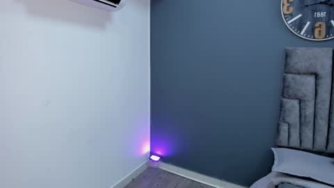 Stephane Rouss online show from 11/27/25, 08:00