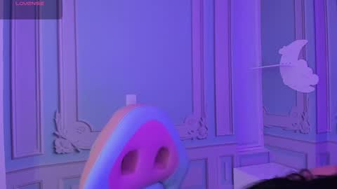         online show from 02/01/25, 02:58