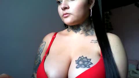 Snapshot of stephanie_hot99 chatting on 03/05/25, 11:06 Stephanie hot99 online show from 03/05/25, 11:06