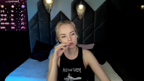 Stephanie Sea online show from 02/05/25, 08:54