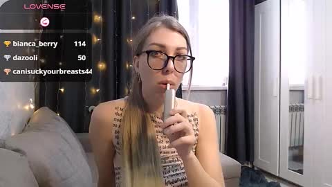 Stephanie online show from 02/13/26, 08:10