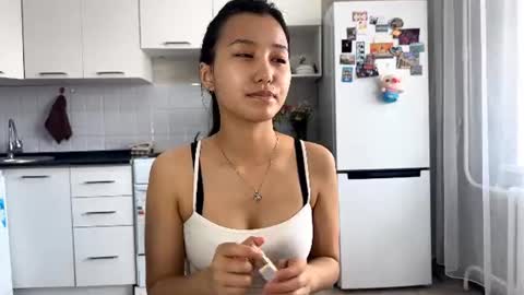 Aiko online show from 06/11/26, 07:17