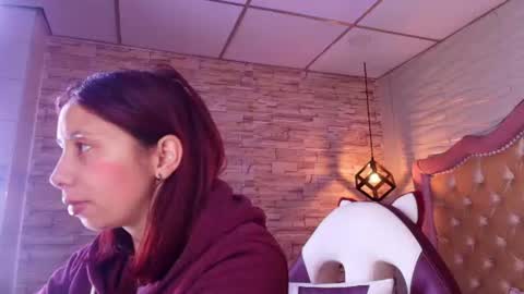 Stephaniesun  online show from 07/02/26, 12:44