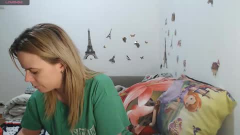 Stephanie   online show from 02/13/26, 11:06