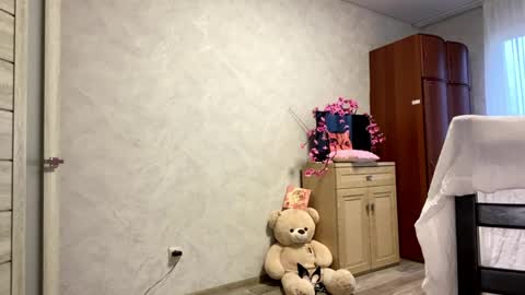 Stephani online show from 05/07/26, 03:17
