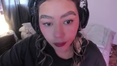 Stephanie  online show from 12/13/25, 07:53