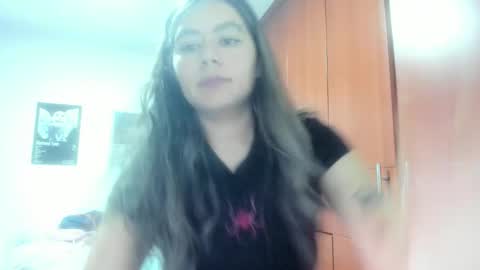 Stephanie  online show from 12/23/25, 03:37