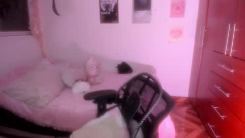 Stephanie  online show from 01/14/26, 12:49