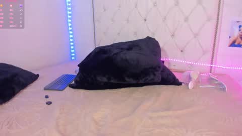 Anny online show from 04/11/26, 07:45