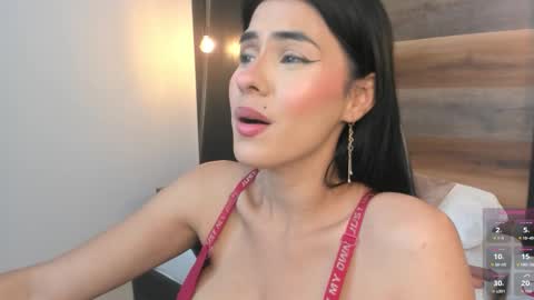 S T E P H A N Y A online show from 11/22/25, 07:13