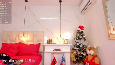 Stefanny online show from 12/31/24, 11:49