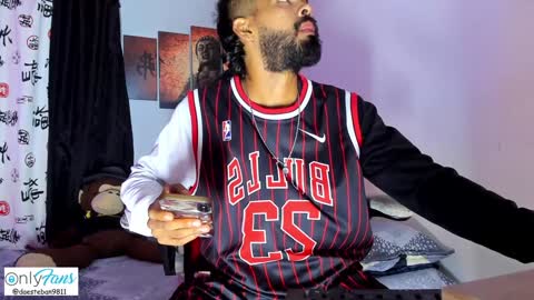    ................     online show from 01/07/25, 11:35