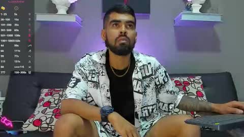    ................     online show from 11/02/25, 12:57