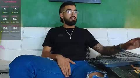 Snapshot of stephenbrown_ chatting on 02/03/26, 09:31 ................ online show from 02/03/26, 09:31