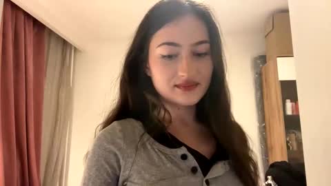 Stephanie online show from 01/15/26, 04:55